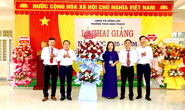 Trường THCS Nghi Thạch x&atilde; Đ&ocirc;ng Lộc