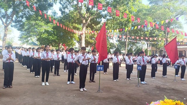 Trường THCS x&atilde; Nghĩa L&acirc;m