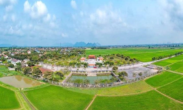 To&agrave;n cảnh Khu di t&iacute;ch Tổng B&iacute; thư L&ecirc; Hồng Phong