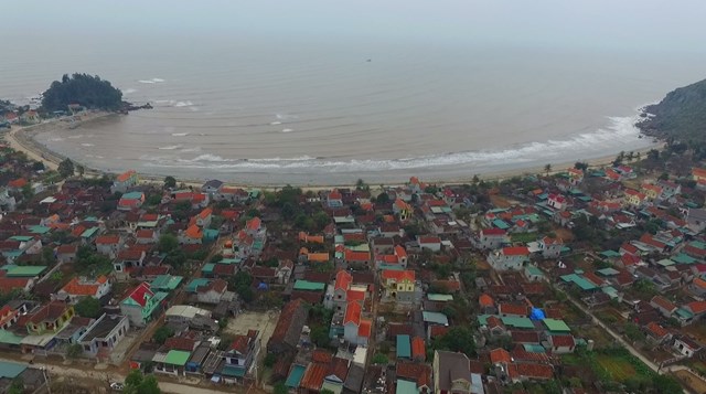 Biển Quỳnh Lưu (Ảnh Quốc Kh&aacute;nh)