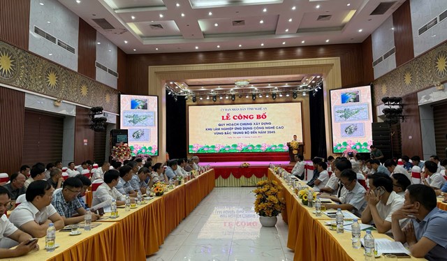 C&aacute;c đại biểu tham dự Lễ c&ocirc;ng bố