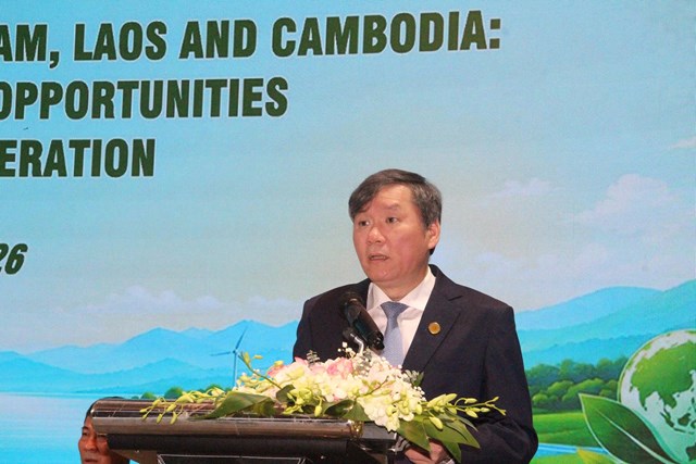 GS.TS. L&ecirc; Văn Lợi, Ủy vi&ecirc;n Trung ương Đảng, Ph&oacute; Trưởng ban Ch&iacute;nh s&aacute;ch, Chiến lược Trung ương, Ph&oacute; Chủ tịch Hội đồng L&yacute; luận Trung ương, Chủ tịch Viện H&agrave;n l&acirc;m Khoa học x&atilde; hội Việt Nam (VASS) ph&aacute;t biểu