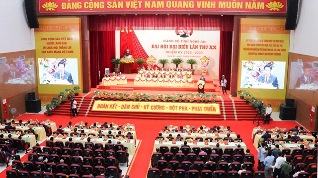 Đại hội Đảng bộ Nghệ An: &quot;Tự cường, tự tin, tiến mạnh trong kỷ nguy&#234;n mới” - Ảnh 1