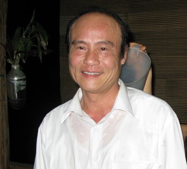 Thầy Nguyễn H&agrave;i Ninh, nguy&ecirc;n Hiệu trưởng Trường THPT Quỳ Ch&acirc;u (1992 &ndash; 2000)