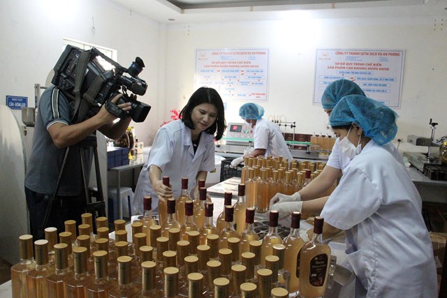 C&aacute;c cơ quan truyền th&ocirc;ng tỉnh H&agrave; Tĩnh rất quan t&acirc;m c&ocirc;ng t&aacute;c quảng b&aacute; sản phẩm qu&ecirc; hương ra thị trường