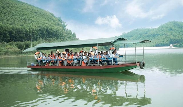 Sắc vàng Nghĩa Lâm gọi mùa: Du lịch miền Tây xứ Nghệ sôi động những ngày cuối năm - Ảnh 4