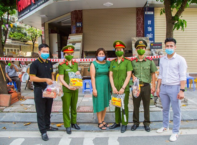 DONA Việt Nam - SAPO Bakery - KUN Bakery: Đồng h&#224;nh c&#249;ng C&#244;ng an quận H&#224; Đ&#244;ng đẩy l&#249;i dịch Covid-19 - Ảnh 6