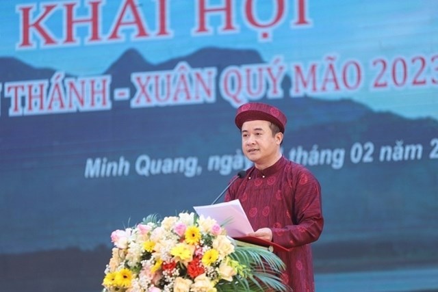 Chủ tịch huyện Ba Vì Đỗ Mạnh Hưng phát biểu tại lễ khai hội Tản Viên Sơn Thánh - Xuân Quý Mão 2023