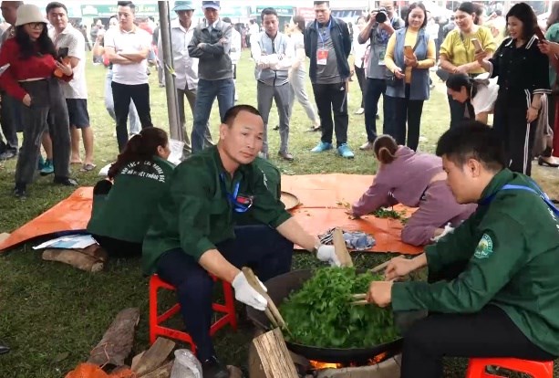 Th&#225;i Nguy&#234;n: Khai mạc Lễ hội “Hương sắc tr&#224; Xu&#226;n - v&#249;ng ch&#232; đặc sản T&#226;n Cương&quot; xu&#226;n Gi&#225;p Th&#236;n năm 2024 - Ảnh 2