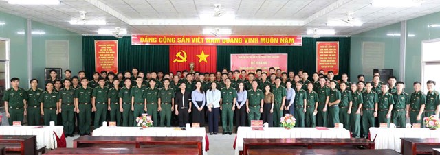 Phát huy sức mạnh lòng dân, xây dựng thế trận biên phòng toàn dân vững chắc - Ảnh 1
