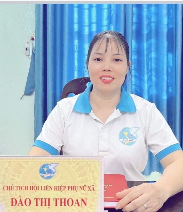 Bà Đào Thị Thoan, Chủ tịch Hội LHPN xã Vân Hòa.