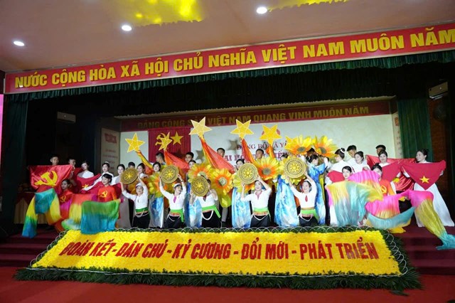 Đại hội Đảng bộ x&#227; Y&#234;n Xu&#226;n lần thứ I: Giữ hồn văn h&#243;a, x&#226;y dựng đ&#244; thị xanh - Ảnh 2