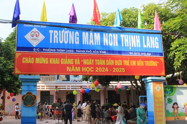 Trường Mần Non Thịnh Lang ch&agrave;o mừng khai giảng &ldquo; Ng&agrave;y to&agrave;n d&acirc;n đưa trẻ đến trường&rdquo; năm học 2024- 2025. ảnh A Trứ