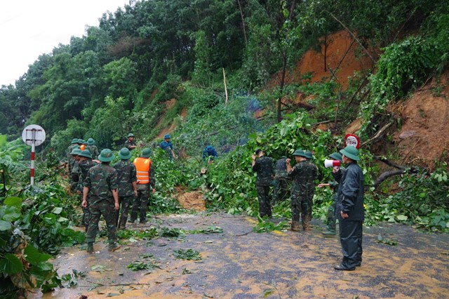 Th&#225;i Nguy&#234;n: Tập trung c&#225;c lực lượng khắc phục hậu quả, ổn định kinh tế, x&#227; hội sau b&#227;o - Ảnh 3