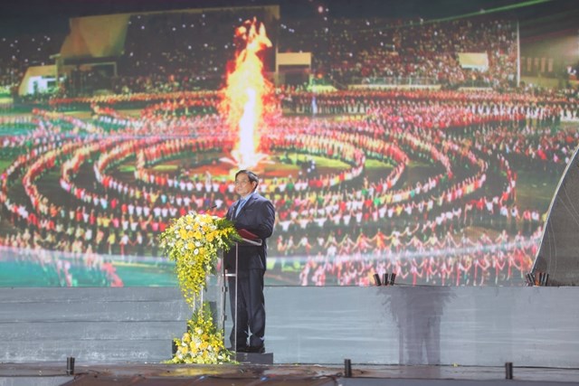 Thủ tướng chính phủ Phạm Minh Chính , phát biểu tại lễ vinh danh nghệ thuật xòe thái
