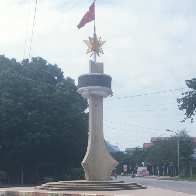 Khu trung tâm thị trấn Ba Hàng Đồi, huyện Lạc Thủy (Hòa Bình).