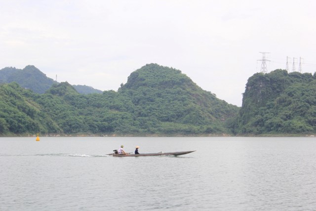 H&#242;a B&#236;nh: Đẩy mạnh quảng b&#225; du lịch gắn liền với ph&#225;t triển kinh tế địa phương - Ảnh 2