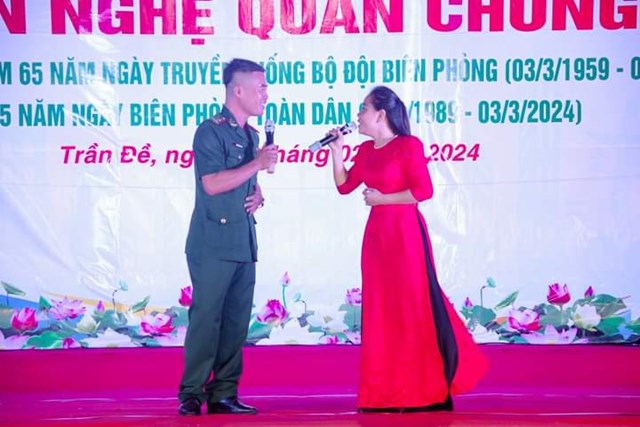 Đồn Bi&#234;n ph&#242;ng Trung B&#236;nh phối hợp tổ chức Chương tr&#236;nh văn nghệ quần ch&#250;ng phục vụ c&#225;n bộ, nh&#226;n d&#226;n khu vực bi&#234;n giới - Ảnh 6