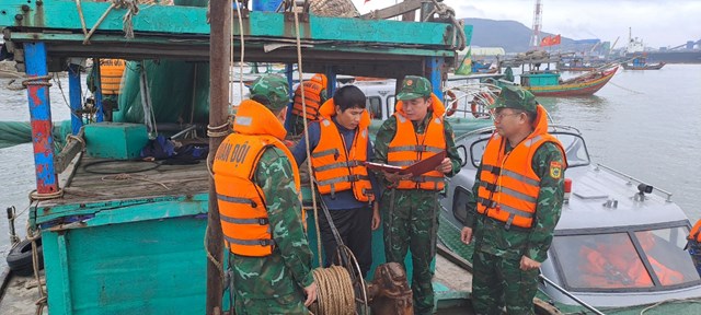 Nghi Sơn, Thanh H&#243;a: Tăng cường thực hiện ph&#242;ng, chống khai th&#225;c IUU - Ảnh 7