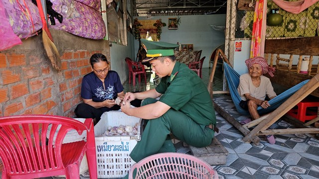 T&igrave;nh qu&acirc;n d&acirc;n gắn kết ở v&ugrave;ng bi&ecirc;n cương của Tổ quốc.
