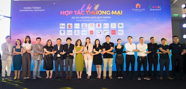 C&aacute;c đối t&aacute;c tham gia Lễ k&yacute; kết hợp t&aacute;c thương mại tại dự &aacute;n MerryLand Quy Nhơn