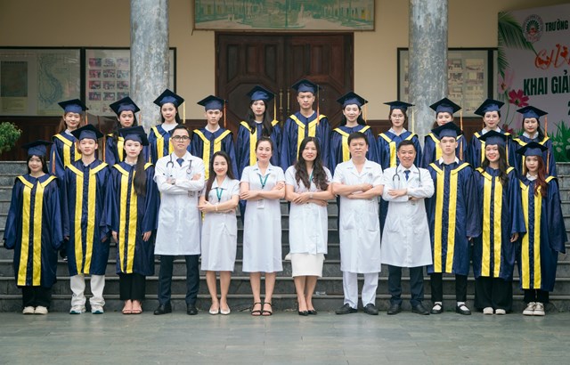 Trường Cao đẳng Y tế Phú Thọ – 65 năm vun bồi nhân lực y tế, vững bước hội nhập khu vực và quốc tế - Ảnh 8