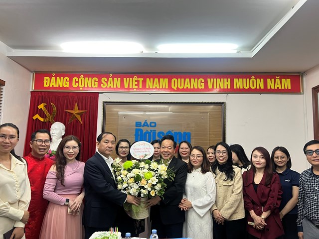 Công đoàn Hiệp hội Chè Việt Nam gặp mặt kỷ niệm Ngày Quốc tế Phụ nữ 8/3: Tôn vinh những “bông hoa” của ngành chè - Ảnh 1