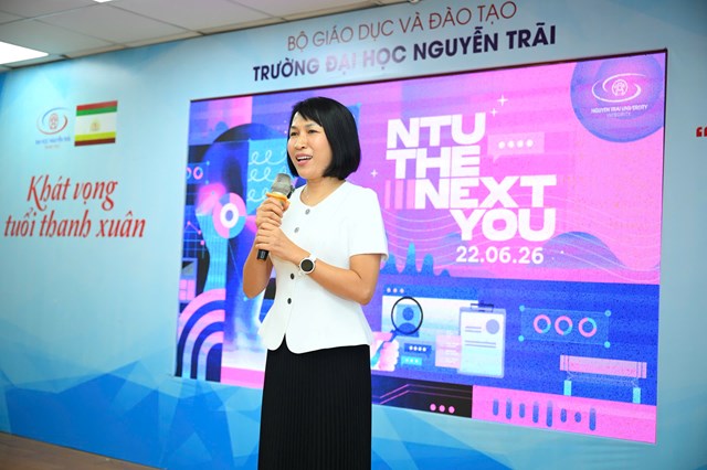 ThS. Vũ Thị Kim Oanh &ndash; Chủ tịch Hội đồng Trường Đại học Nguyễn Tr&atilde;i chia sẻ về triết l&yacute; gi&aacute;o dục lấy người học l&agrave;m trung t&acirc;m.