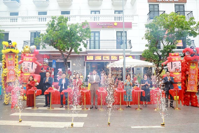 Plumeria Spa Nghệ An ch&iacute;nh thức đi v&agrave;o hoạt động, mang đến kh&ocirc;ng gian chăm s&oacute;c sức khỏe v&agrave; sắc đẹp hiện đại giữa trung t&acirc;m th&agrave;nh phố Vinh.