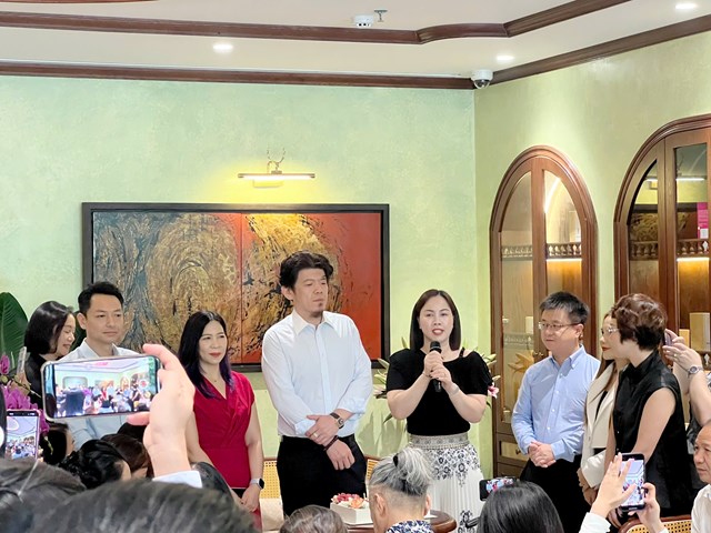 B&agrave; Phạm Thị Huy -&nbsp;Chủ tịch HĐQT C&ocirc;ng ty Cổ phần Tập đo&agrave;n Royal AI &ndash; AP ph&aacute;t biểu tại sự kiện