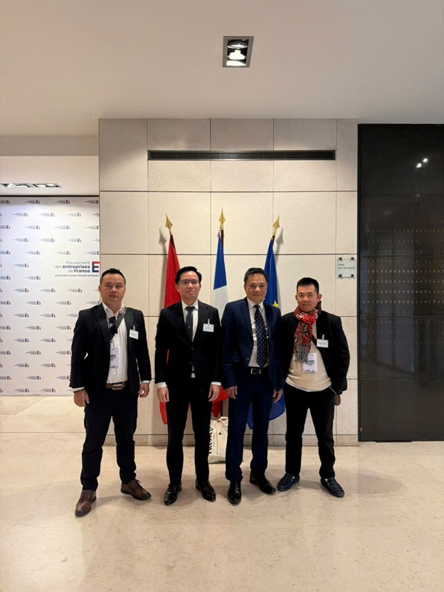Doanh nghiệp Việt Nam quảng b&#225; n&#244;ng sản, thực phẩm tại Hội chợ Anuga 2025: Tr&#224; Việt Nam hướng đến thị trường ch&#226;u &#194;u - Ảnh 1