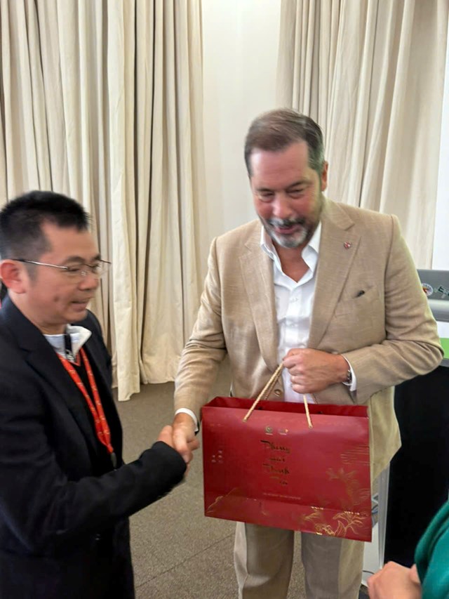 Doanh nghiệp Việt Nam quảng b&#225; n&#244;ng sản, thực phẩm tại Hội chợ Anuga 2025: Tr&#224; Việt Nam hướng đến thị trường ch&#226;u &#194;u - Ảnh 4