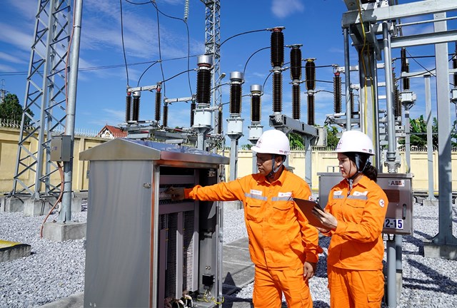 EVNNPC hoàn thành toàn diện các chỉ tiêu 9 tháng đầu năm 2025, phấn đấu hoàn thành xuất sắc nhiệm vụ cả năm - Ảnh 1