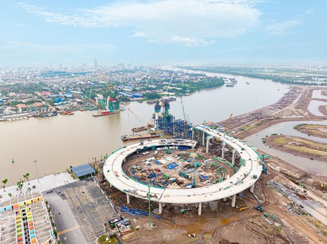 Cầu Ho&agrave;ng Gia dự kiến sẽ th&ocirc;ng xe v&agrave;o th&aacute;ng 8/2025 &nbsp;