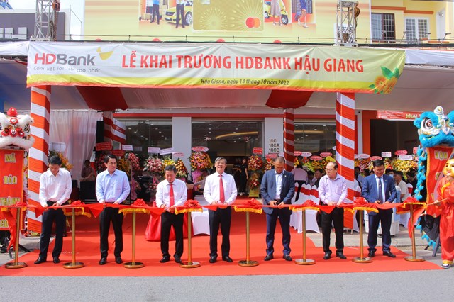 HDBank phủ s&#243;ng khắp 61/63 tỉnh, th&#224;nh tr&#234;n cả nước, phục vụ th&#234;m h&#224;ng triệu kh&#225;ch h&#224;ng  - Ảnh 1