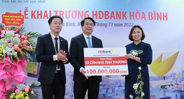 HDBank phủ s&#243;ng khắp 61/63 tỉnh, th&#224;nh tr&#234;n cả nước, phục vụ th&#234;m h&#224;ng triệu kh&#225;ch h&#224;ng  - Ảnh 2