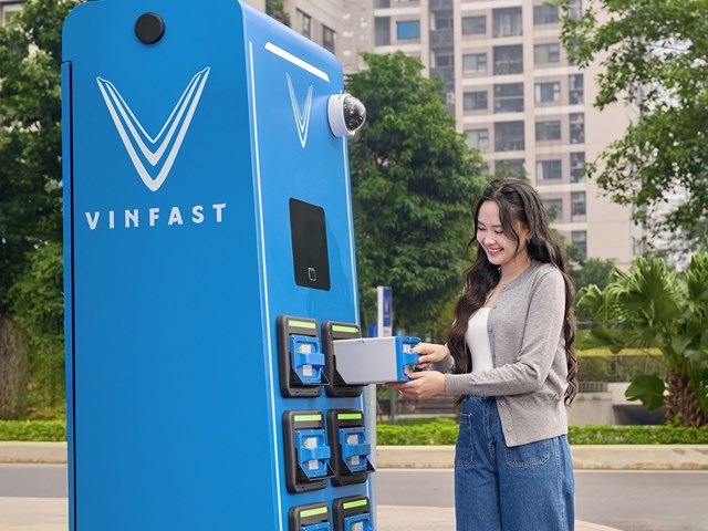 VinFast Feliz II: Mẫu xe đổi pin đẹp từ trong ra ngoài, ưu đãi lớn cho khách hàng đặt cọc trước 15/3 - Ảnh 3