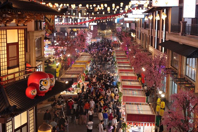 L&agrave;ng Sake đ&oacute;n 52.000 lượt du kh&aacute;ch đến trải nghiệm Ocean BBQ &amp; Brew Festival 2025 &nbsp;