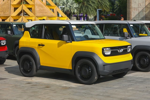 Chia tay nỗi lo mưa nắng, người dùng xe máy nâng cấp chất lượng sống với VinFast VF 3 - Ảnh 1