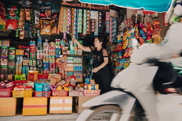 C&aacute;c giải ph&aacute;p t&agrave;i ch&iacute;nh của FE CREDIT lu&ocirc;n đặt kh&aacute;ch h&agrave;ng l&agrave;m trọng t&acirc;m, hướng đến gi&aacute; trị thiết thực v&agrave; l&acirc;u d&agrave;i