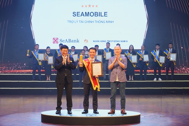 Ng&#226;n h&#224;ng số SeAMobile được xếp hạng 5 sao tại Giải thưởng Sao Khu&#234; 2025 - Ảnh 1