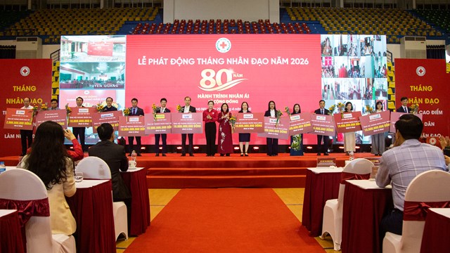 SeABank ủng hộ 10 tỷ đồng hưởng ứng Tháng Nhân đạo năm 2026 - Ảnh 2