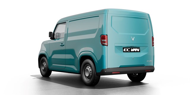 Gi&#225; b&#225;n chỉ 285 triệu đồng, xe chở h&#224;ng VinFast EC Van khiến thị trường “dậy s&#243;ng” - Ảnh 2