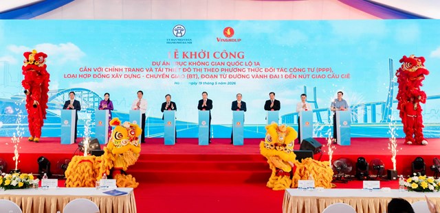 Dự &aacute;n trục kh&ocirc;ng gian quốc lộ 1A gắn với chỉnh trang v&agrave; t&aacute;i thiết đ&ocirc; thị theo phương thức đối t&aacute;c c&ocirc;ng tư (PPP), loại hợp đồng x&acirc;y dựng - chuyển giao (BT), đoạn từ đường V&agrave;nh đai 1 đến n&uacute;t giao Cầu Giẽ ch&iacute;nh thức được khởi c&ocirc;ng