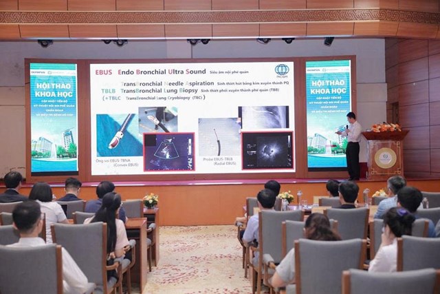 GS TS Masao Hashimoto cập nhật tiến bộ về soi phế quản - 2 kỹ thuật n&ecirc;n bắt đầu tại hội nghị. &nbsp;