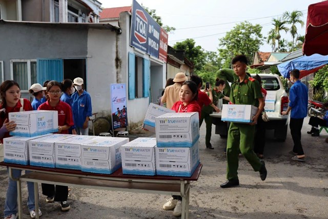 Đo&#224;n Thanh ni&#234;n C&#244;ng an huyện Y&#234;n Lạc đảm bảo ANTT v&#224; tiếp sức m&#249;a thi THPT quốc gia 2023 - Ảnh 5