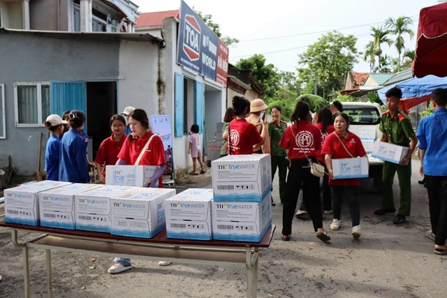 Đo&#224;n Thanh ni&#234;n C&#244;ng an huyện Y&#234;n Lạc đảm bảo ANTT v&#224; tiếp sức m&#249;a thi THPT quốc gia 2023 - Ảnh 2