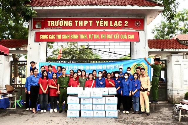 Đo&#224;n Thanh ni&#234;n C&#244;ng an huyện Y&#234;n Lạc đảm bảo ANTT v&#224; tiếp sức m&#249;a thi THPT quốc gia 2023 - Ảnh 1