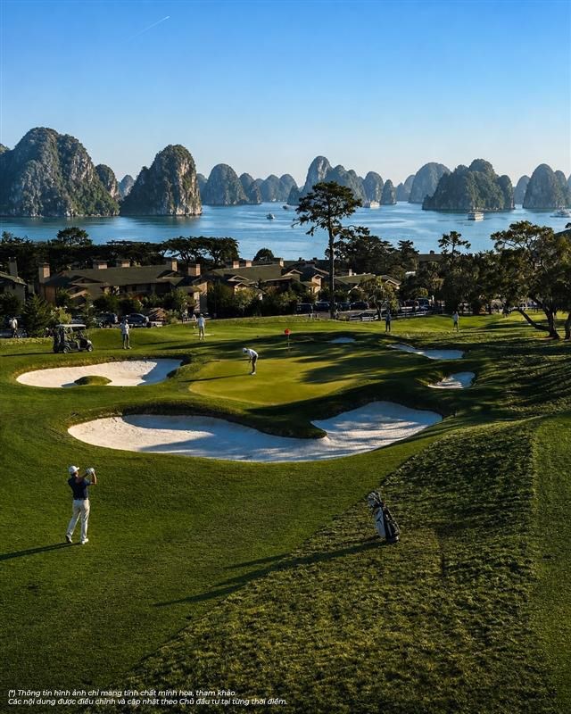 Hệ thống s&acirc;n golf tại Vinhomes Global Gate Hạ Long mang đến trải nghiệm &ldquo;swing giữa miền di sản&rdquo; độc đ&aacute;o. &nbsp;