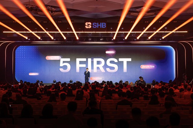 Tr&ecirc;n nền tảng c&ocirc;ng nghệ, SHB ứng dụng &ldquo;5 First tạo nền tảng cho việc x&acirc;y dựng ng&acirc;n h&agrave;ng số hiện đại, an to&agrave;n v&agrave; linh hoạt&rdquo;
